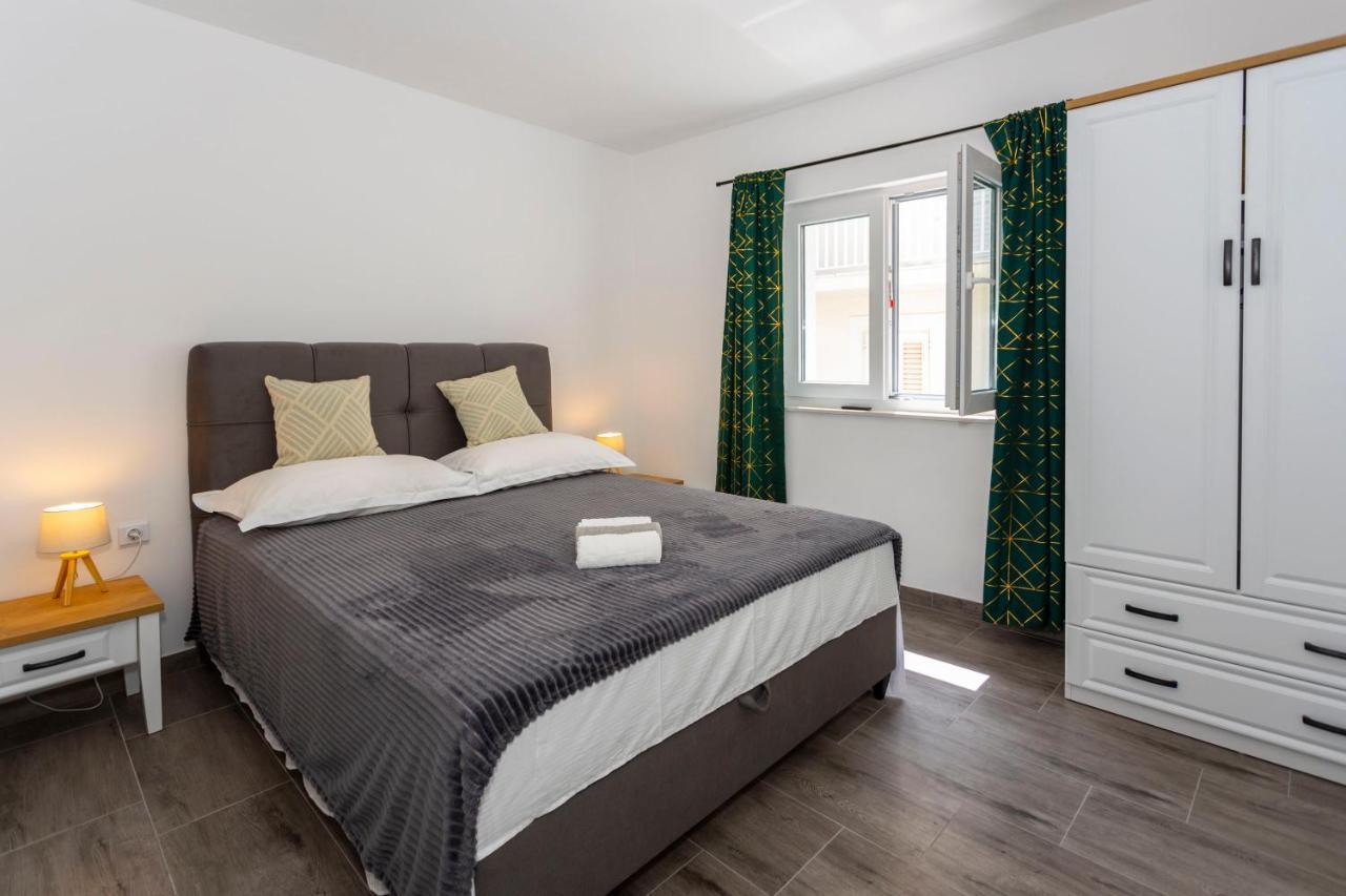 City Apartment Nora, Old Town Located, Free Parking Makarska Exterior foto