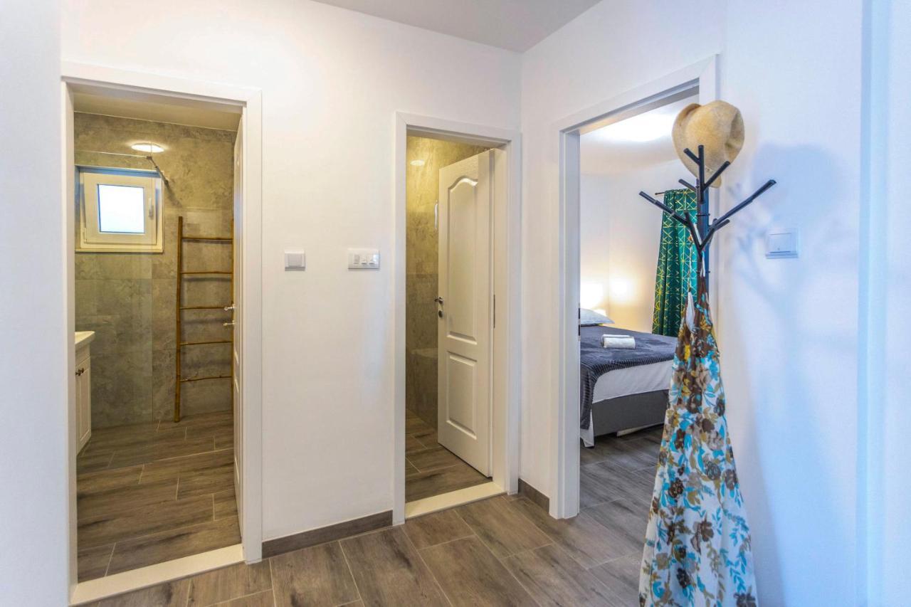 City Apartment Nora, Old Town Located, Free Parking Makarska Exterior foto